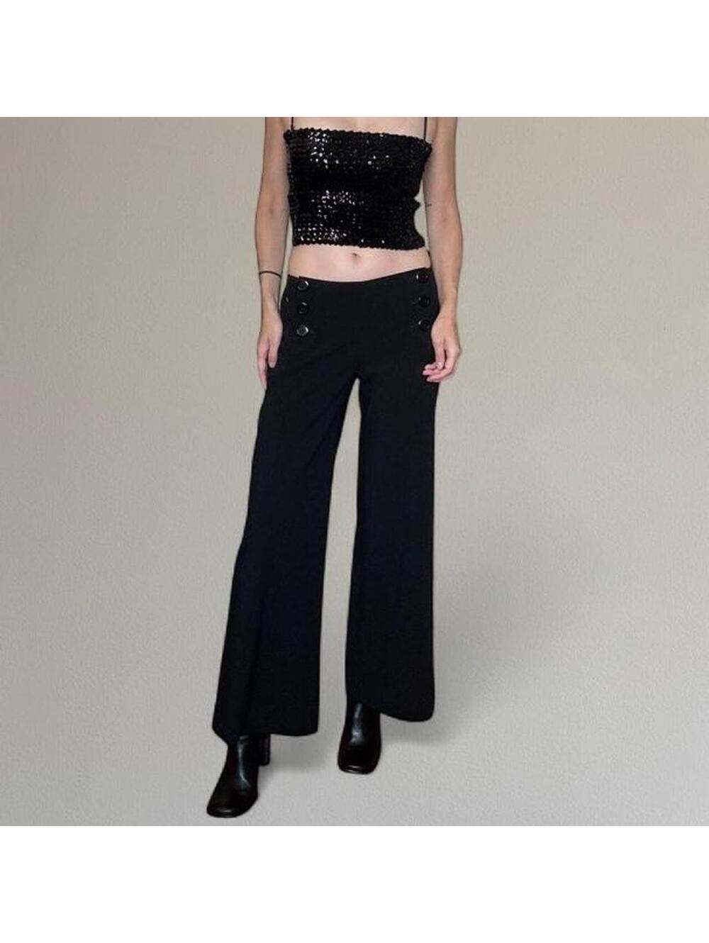 Y2K low waist wide leg pants.